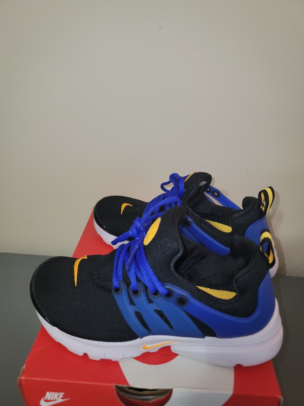 Nike Kids' Black & Royal Blue Presto Shoes with Yellow Accents - Picture 2 of 7